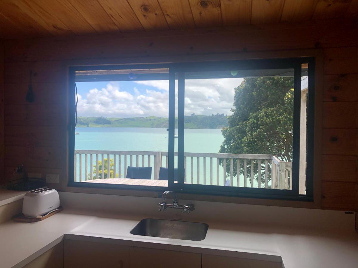 Bay View Bach Villa Raglan Eksteriør billede