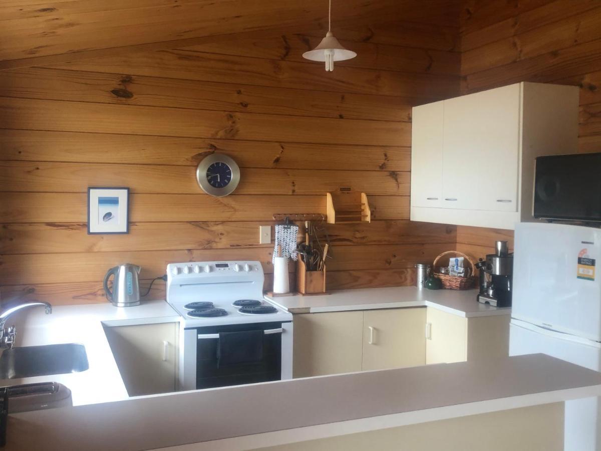 Bay View Bach Villa Raglan Eksteriør billede