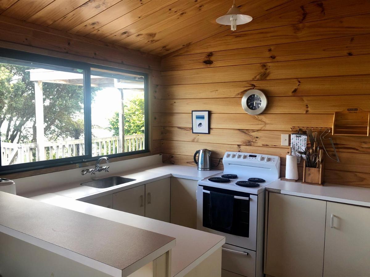 Bay View Bach Villa Raglan Eksteriør billede